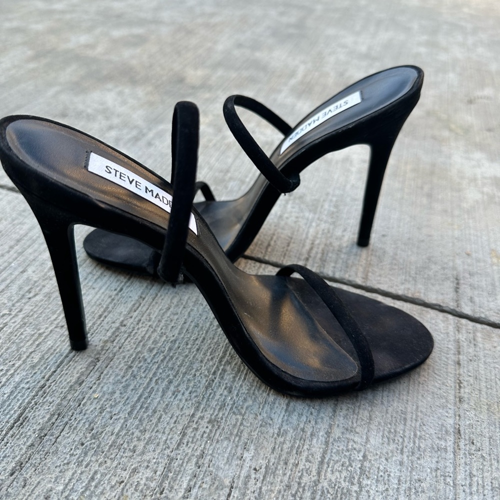 Steve Madden Black Strappy Heel